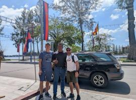 Taxi Transfer Phnom Penh to Sihanouk pier -Phnom Penh driver